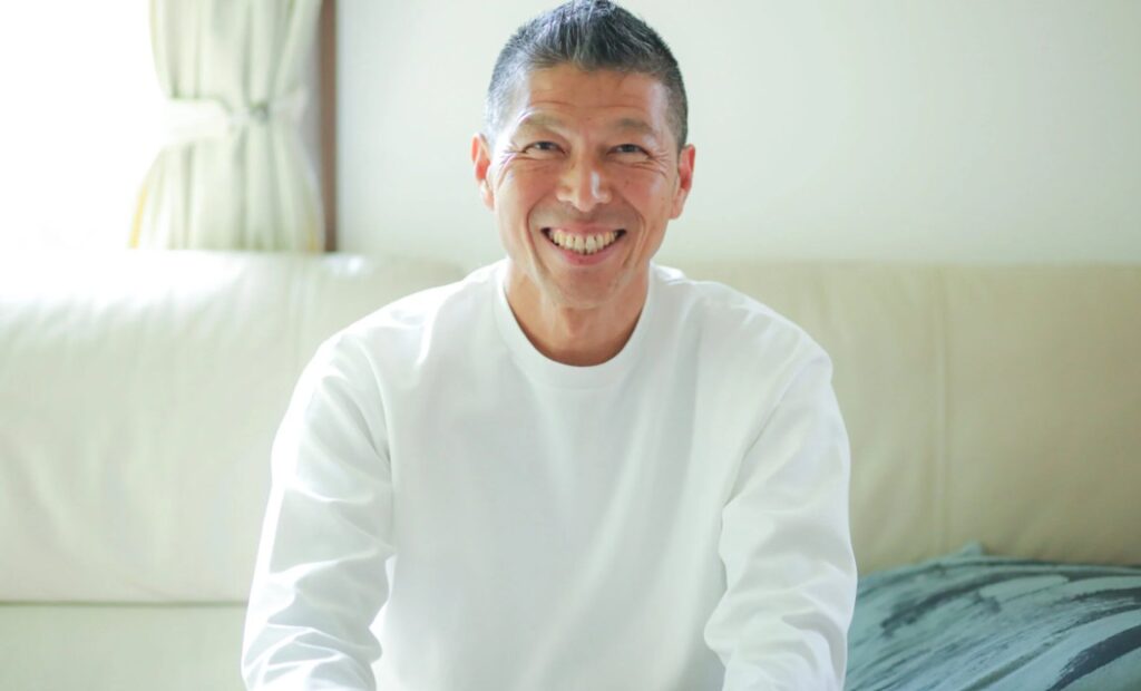 ハチドリソーラーを利用した男性