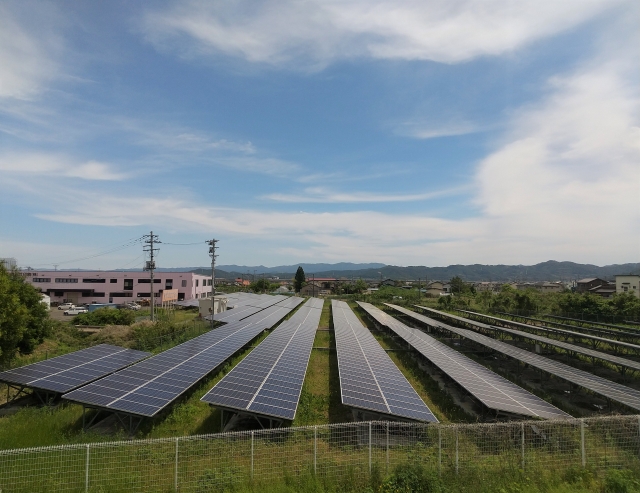 太陽光パネル